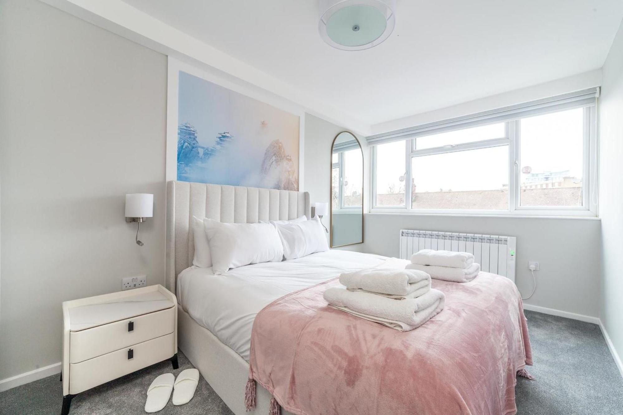 לונדון Excellent 3-Bed Flat In Elephant & Castle מראה חיצוני תמונה