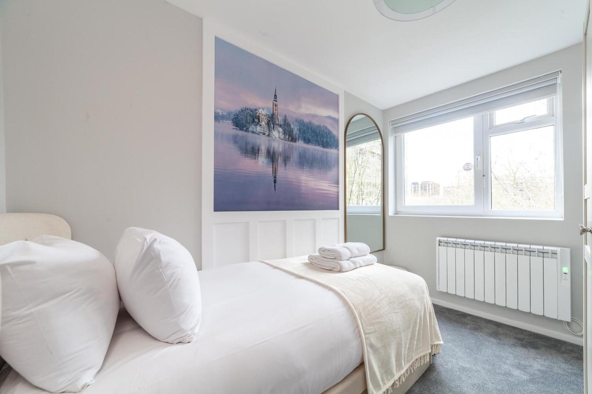 לונדון Excellent 3-Bed Flat In Elephant & Castle מראה חיצוני תמונה